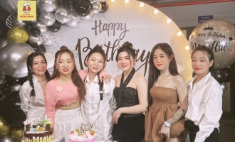 Hình tiệc sinh nhật ở nhà hàng Rừng Xanh Dĩ An