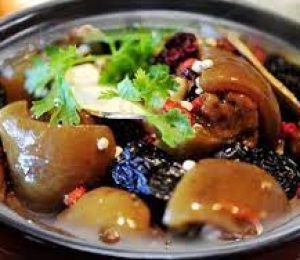 DÊ TIỀM THUỐC BẮC