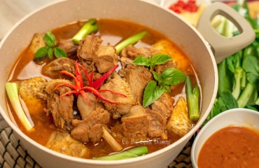 Vịt xiêm nấu chao