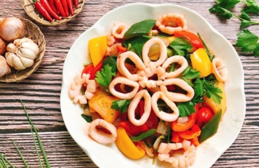 Mực xào chua ngọt