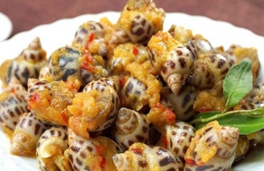 ỐC HƯƠNG XÀO BƠ TỎI