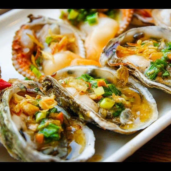 Hàu nướng mỡ hành