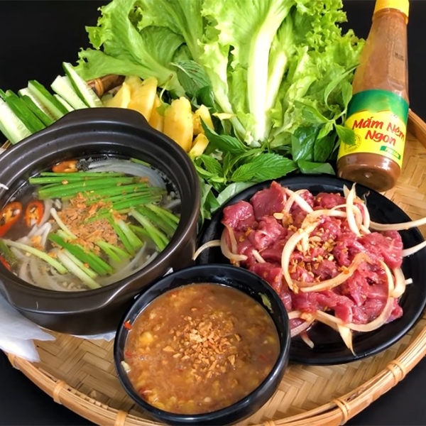 Bò nhúng giấm