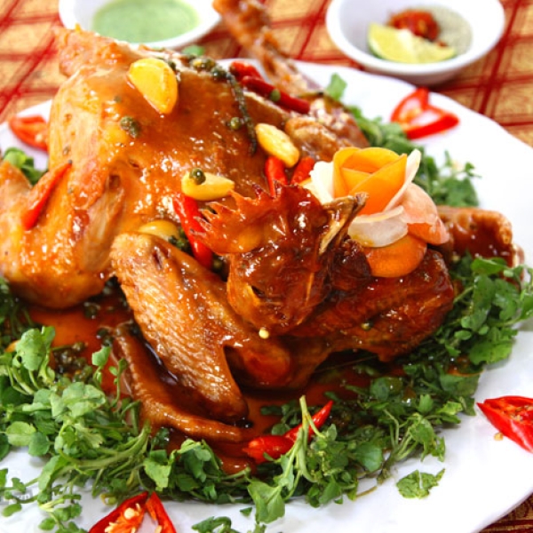 Gà tre hấp mắm nhĩ
