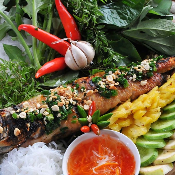 Cá lóc nướng mọi